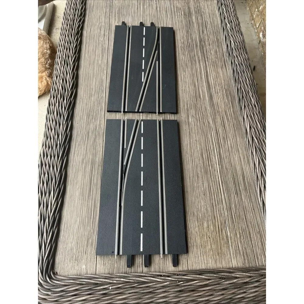 Carrera Digital 124/132 Lane Change Section Right for slot car track, 2/pk